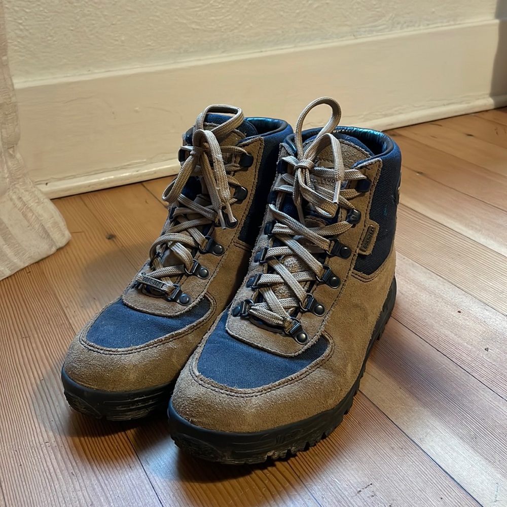 Vasque Hiking Boots